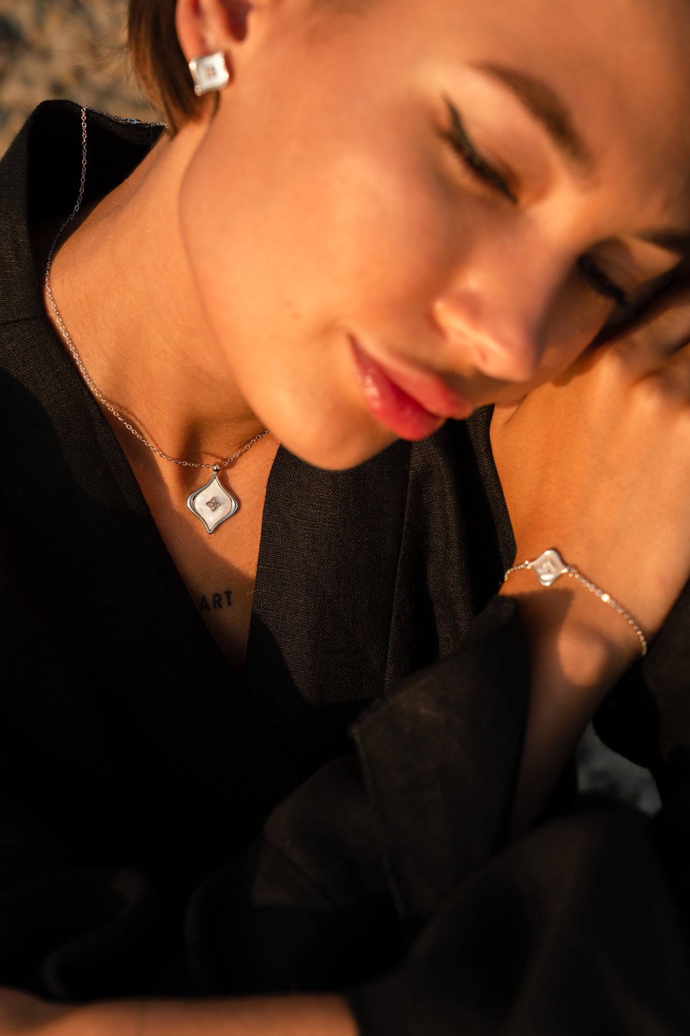 Elysian Bloom Silver  set